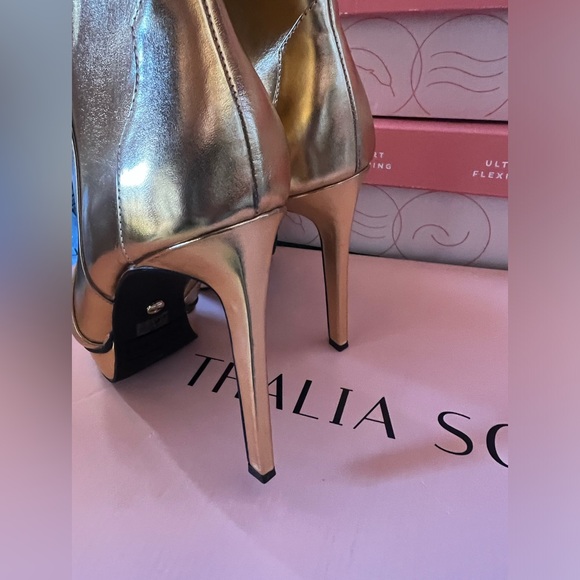 Thalia Sodi Womens Trixi Platform Stiletto Gold Matte 10M - Picture 7 of 9
